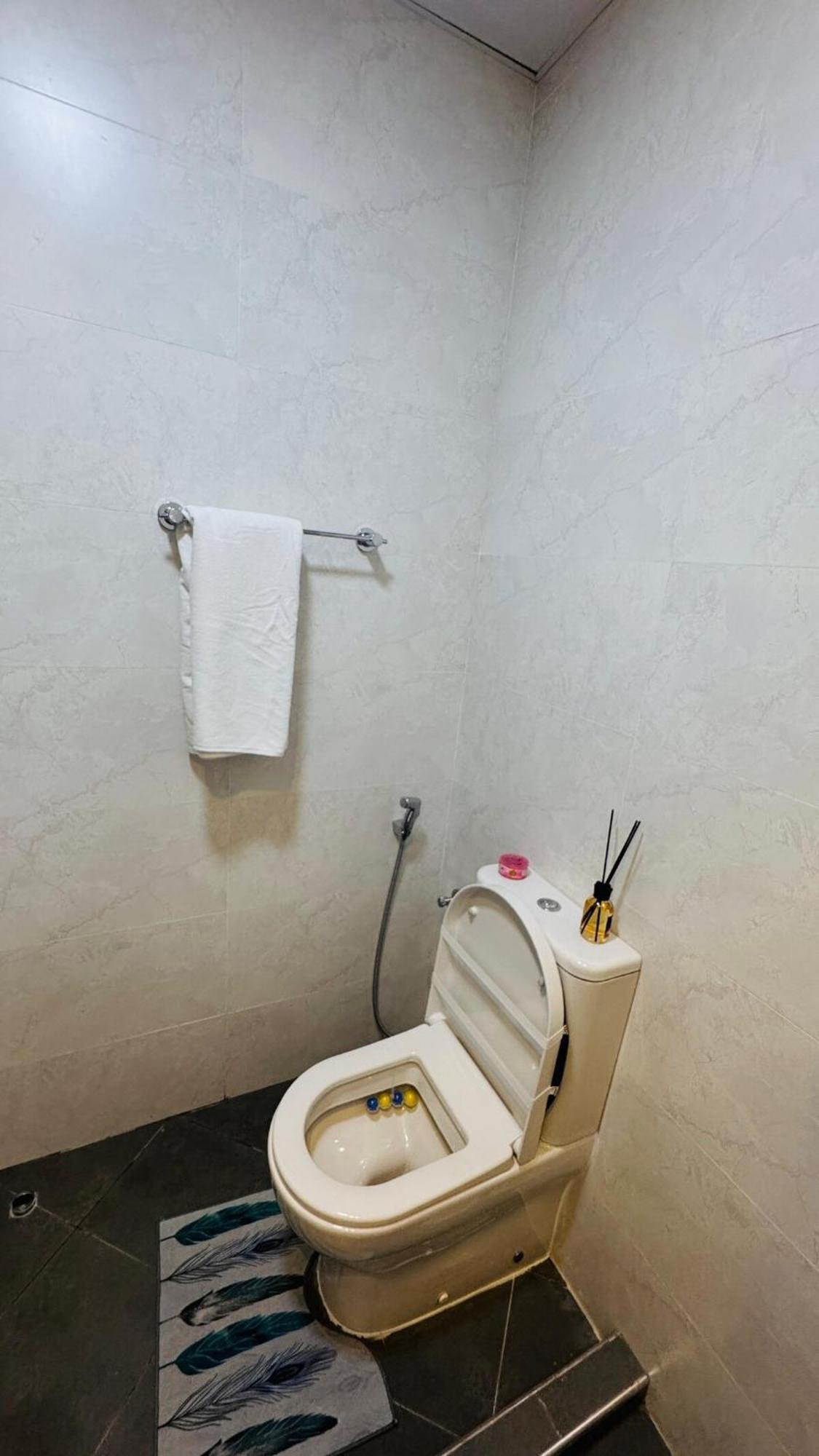Spacious & Stylish 3-bedroom In A Prime Location Apartment